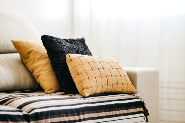 decor_accent-pillows